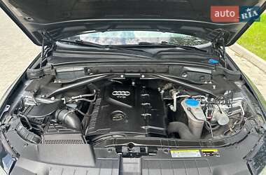 Внедорожник / Кроссовер Audi Q5 2015 в 