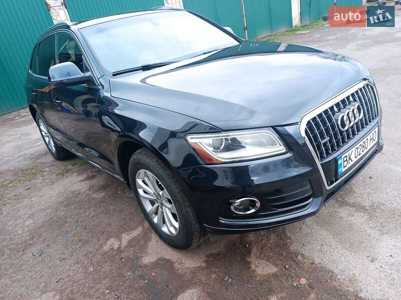 Внедорожник / Кроссовер Audi Q5 2013 в 