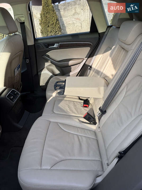 Позашляховик / Кросовер Audi Q5 2013 в Стрию