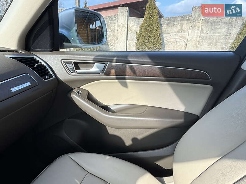 Позашляховик / Кросовер Audi Q5 2013 в Стрию