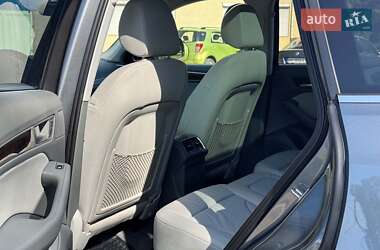 Внедорожник / Кроссовер Audi Q5 2015 в 