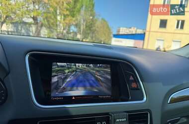 Внедорожник / Кроссовер Audi Q5 2015 в 