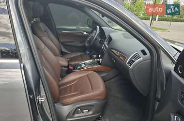 Внедорожник / Кроссовер Audi Q5 2015 в 