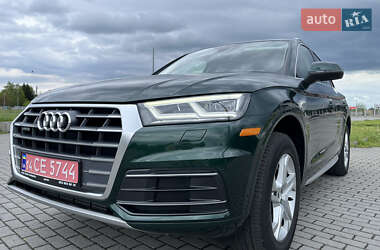 Внедорожник / Кроссовер Audi Q5 2017 в 