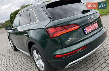 Внедорожник / Кроссовер Audi Q5 2017 в 