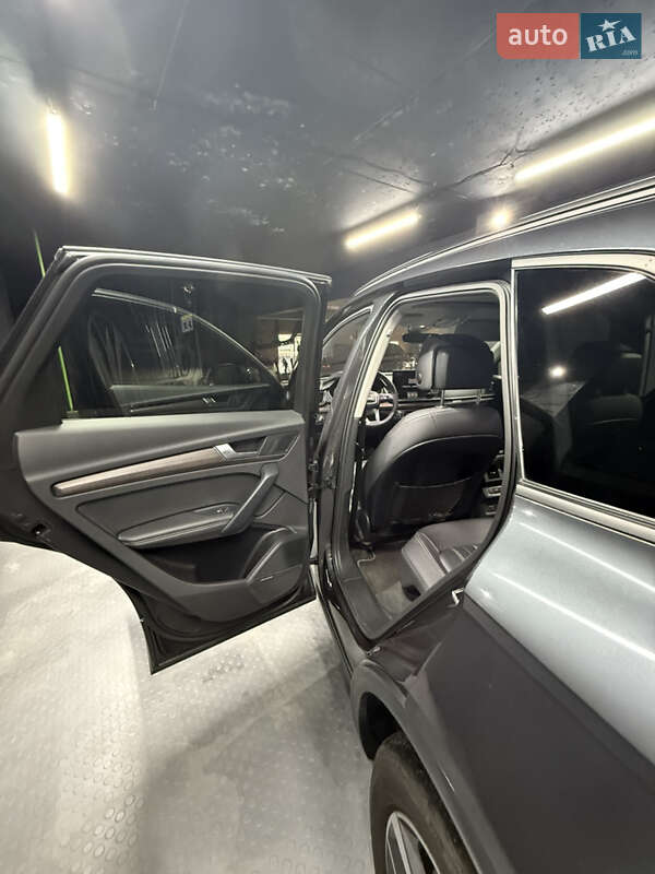 Внедорожник / Кроссовер Audi Q5 2020 в Киеве фото 16 Внедорожник / Кроссовер Audi Q5 2020 в Киеве