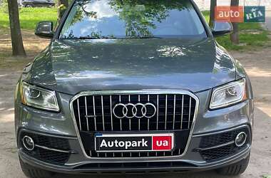 Внедорожник / Кроссовер Audi Q5 2016 в 