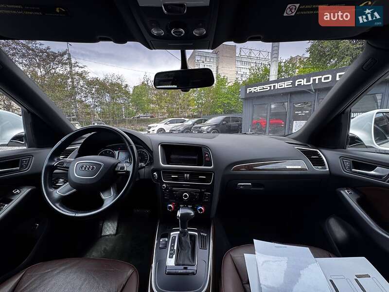 Позашляховик / Кросовер Audi Q5 2015 в Дніпрі