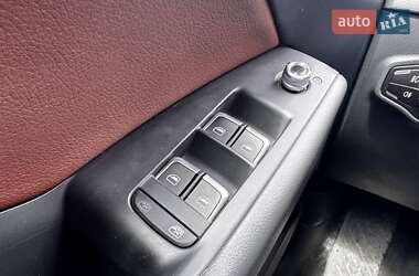 Внедорожник / Кроссовер Audi Q5 2015 в 