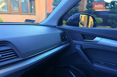 Внедорожник / Кроссовер Audi Q5 2022 в 