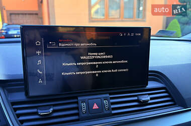 Внедорожник / Кроссовер Audi Q5 2022 в 