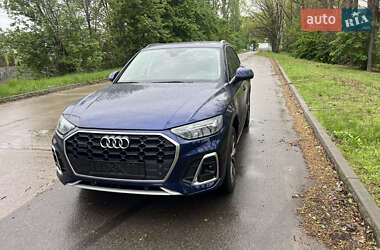 Внедорожник / Кроссовер Audi Q5 2023 в Киеве
