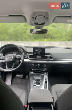 Внедорожник / Кроссовер Audi Q5 2020 в 