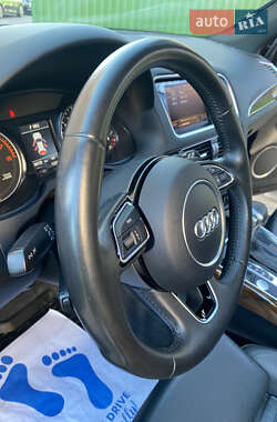 Внедорожник / Кроссовер Audi Q5 2016 в 