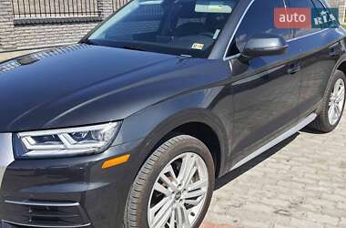 Позашляховик / Кросовер Audi Q5 2018 в 