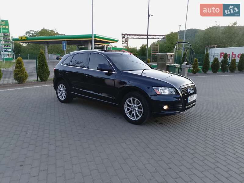 Позашляховик / Кросовер Audi Q5 2011 в 