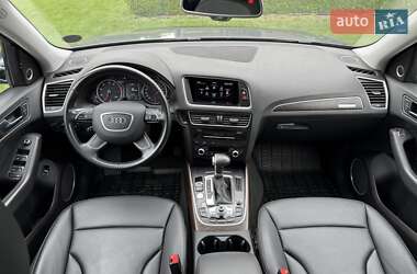 Внедорожник / Кроссовер Audi Q5 2016 в 