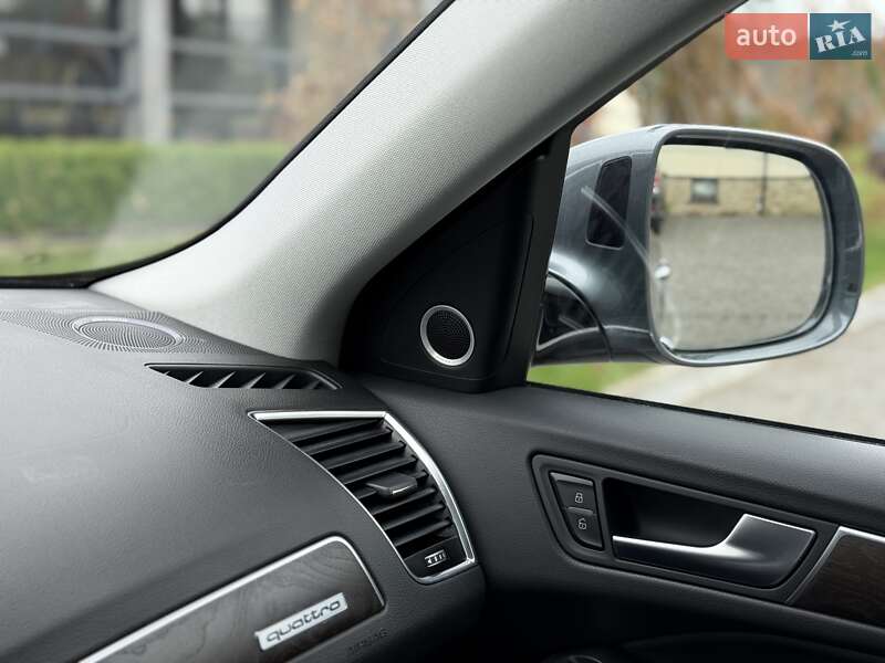 Позашляховик / Кросовер Audi Q5 2016 в Львові