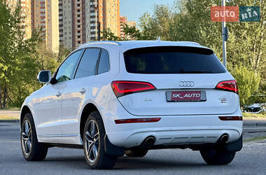 Позашляховик / Кросовер Audi Q5 2012 в 