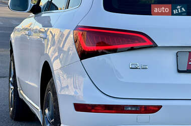 Позашляховик / Кросовер Audi Q5 2012 в 