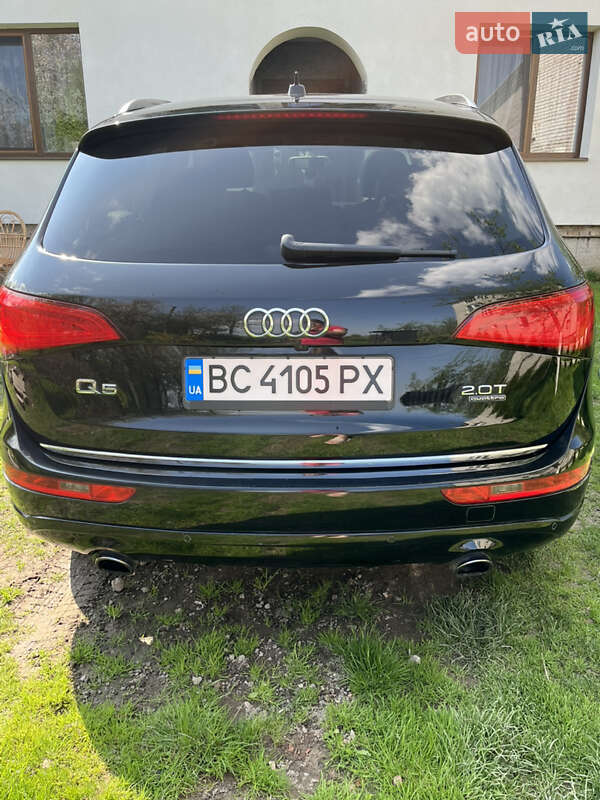 Внедорожник / Кроссовер Audi Q5 2015 в Городке