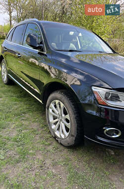 Внедорожник / Кроссовер Audi Q5 2015 в Городке