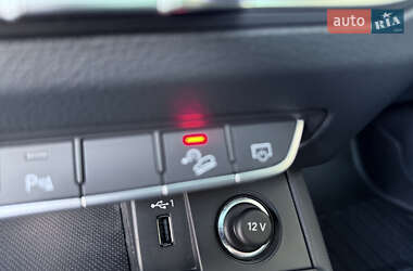 Позашляховик / Кросовер Audi Q5 2021 в 