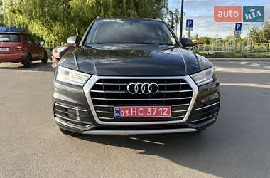 Позашляховик / Кросовер Audi Q5 2017 в 