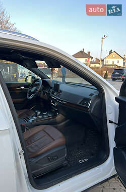 Внедорожник / Кроссовер Audi Q5 2020 в 