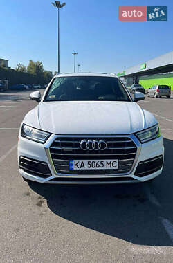 Позашляховик / Кросовер Audi Q5 2018 в Києві