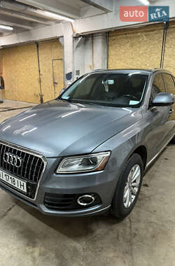 Позашляховик / Кросовер Audi Q5 2015 в 