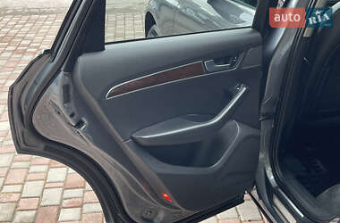 Внедорожник / Кроссовер Audi Q5 2012 в 