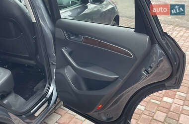 Внедорожник / Кроссовер Audi Q5 2012 в 