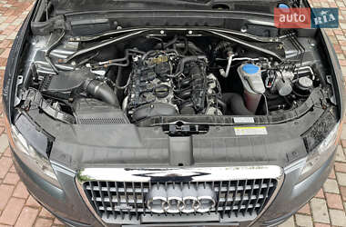 Внедорожник / Кроссовер Audi Q5 2012 в 