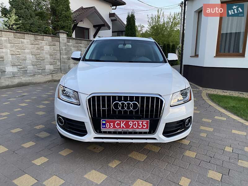 Позашляховик / Кросовер Audi Q5 2015 в Рівному