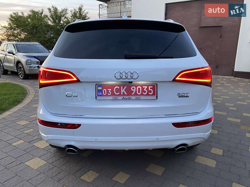 Позашляховик / Кросовер Audi Q5 2015 в Рівному