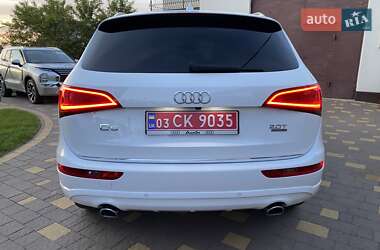 Внедорожник / Кроссовер Audi Q5 2015 в 