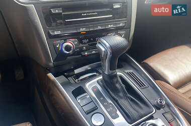 Внедорожник / Кроссовер Audi Q5 2015 в 