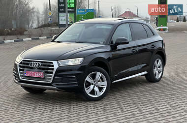 Внедорожник / Кроссовер Audi Q5 2018 в Хмельницком