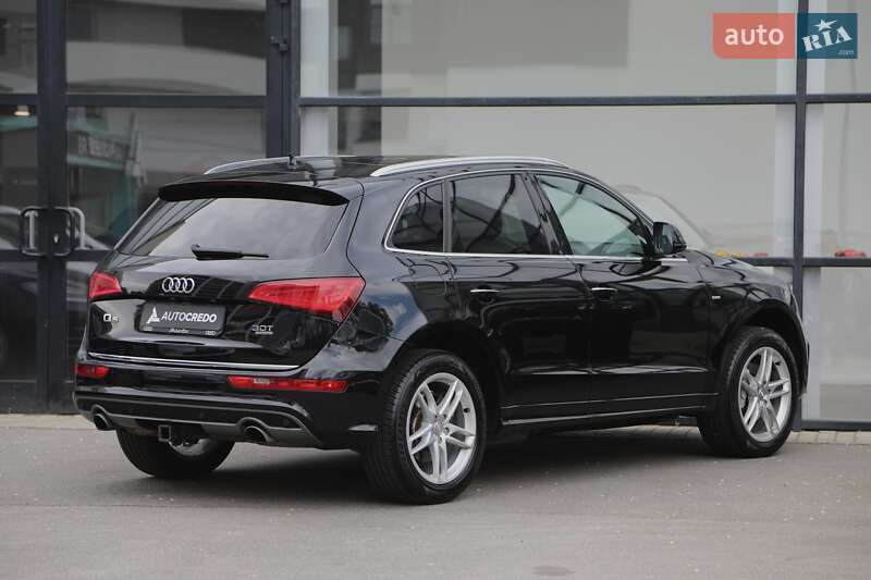 Позашляховик / Кросовер Audi Q5 2016 в Харкові
