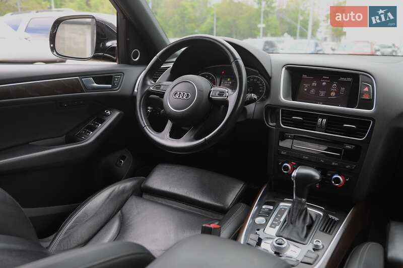 Позашляховик / Кросовер Audi Q5 2016 в Харкові