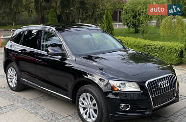 Позашляховик / Кросовер Audi Q5 2013 в 