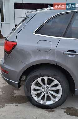 Внедорожник / Кроссовер Audi Q5 2013 в 