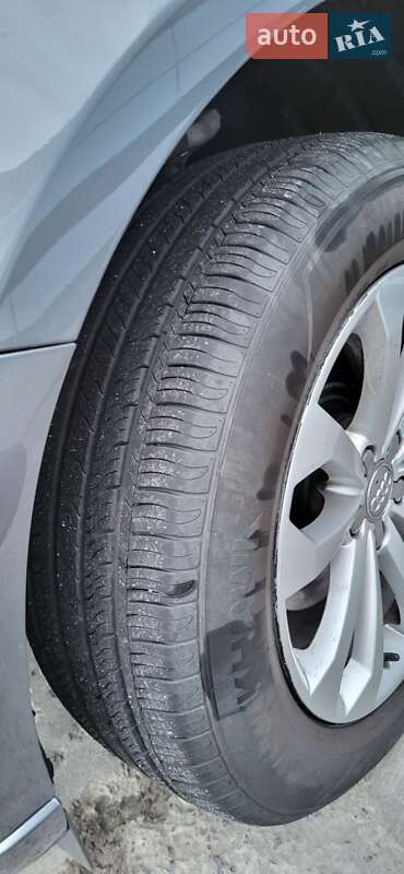 Внедорожник / Кроссовер Audi Q5 2013 в Вараше