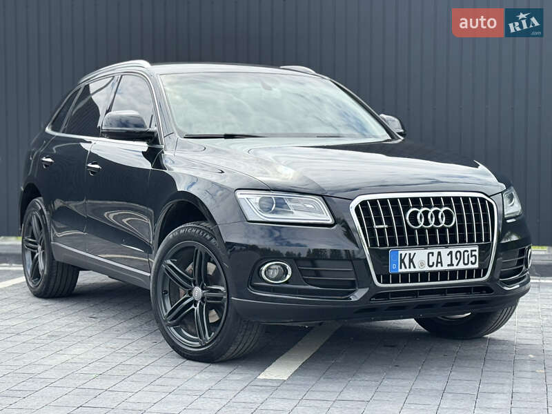 Позашляховик / Кросовер Audi Q5 2016 в Самборі