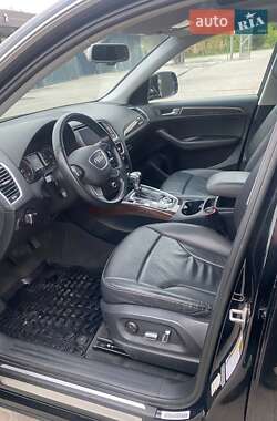 Внедорожник / Кроссовер Audi Q5 2015 в 