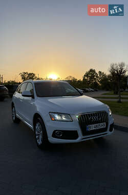 Внедорожник / Кроссовер Audi Q5 2016 в 