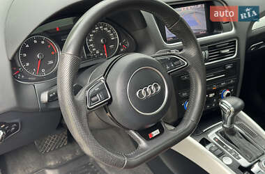 Внедорожник / Кроссовер Audi Q5 2012 в 