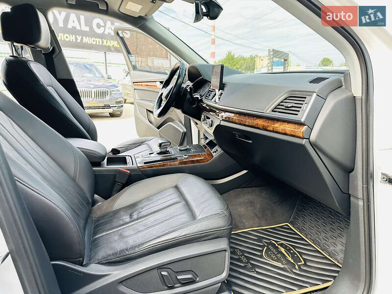 Внедорожник / Кроссовер Audi Q5 2018 в Харькове