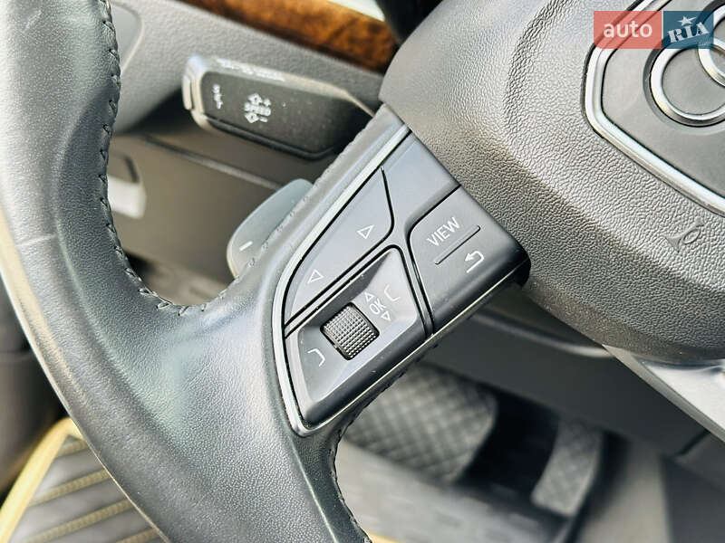 Внедорожник / Кроссовер Audi Q5 2018 в Харькове